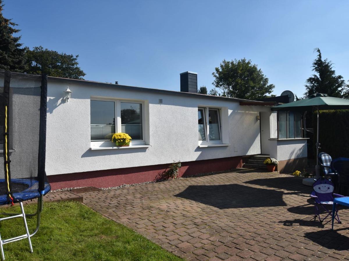 Modern Bungalow In Kroepelin With Garden Villa Rom bilde